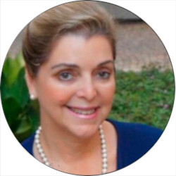 Maria Helena Tourinho